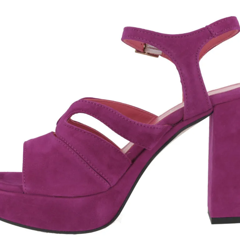 Sandalias de ante con tacón alto y plataforma