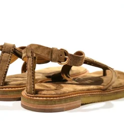 Sandalias de dedo Vero con pala troquelada para mujer