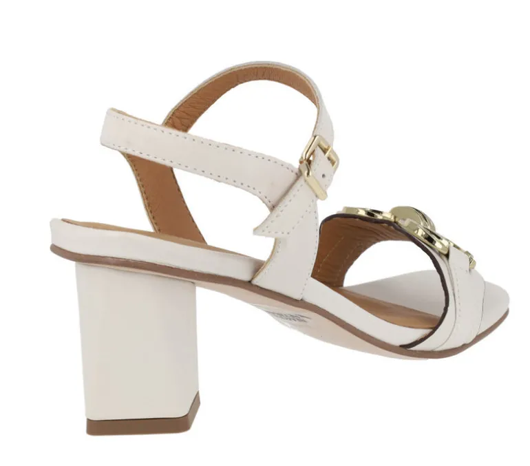Sandalias de piel Cobán con tacones de 7 cms