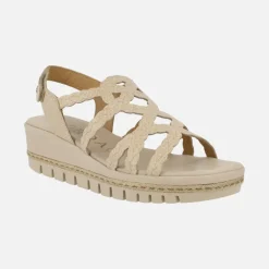 SANDALIAS DE PIEL color beige EFECTO TRENZADO CON CIERRE DE VELCRO