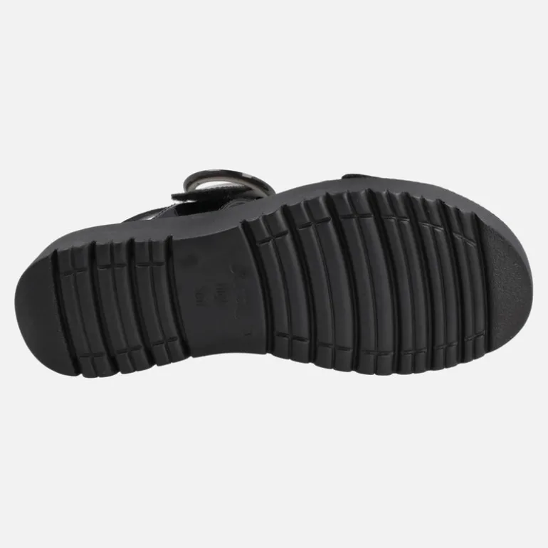 Sandalias de piel con cierre de velcro y piso High soft