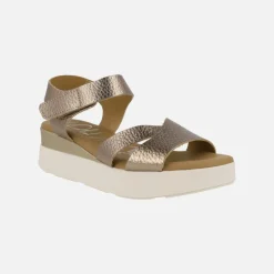 Sandalias de piel con cierre de velcro y cuña bicolor