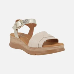 Sandalias de piel con cierre de hebilla