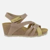 Sandalias de piel con cuña de corcho y cierre de velcro