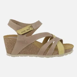 Sandalias de piel con cuña de corcho y cierre de velcro