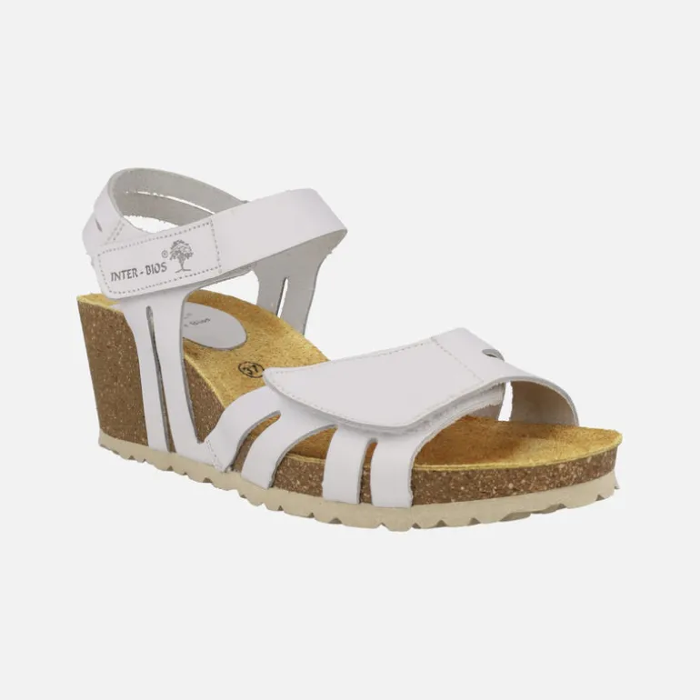 Sandalias de piel con cuña y cierre de velcros