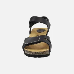 Sandalias de piel con cuña y cierre de velcros