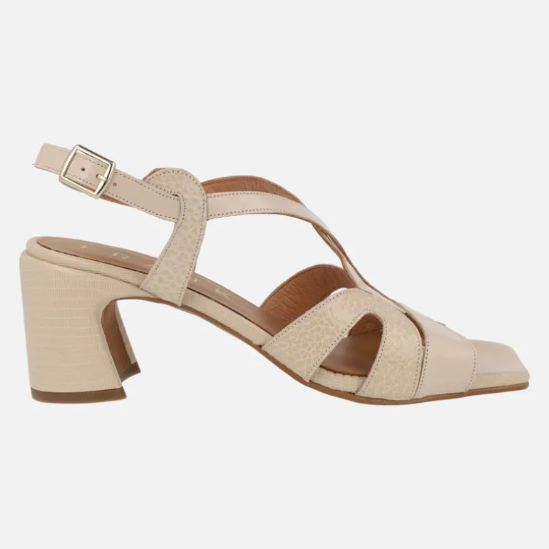 Sandalias de piel con distintos acabados y tacones de 7 cms