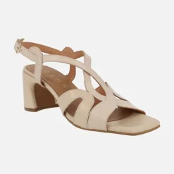 Sandalias de piel con distintos acabados y tacones de 7 cms