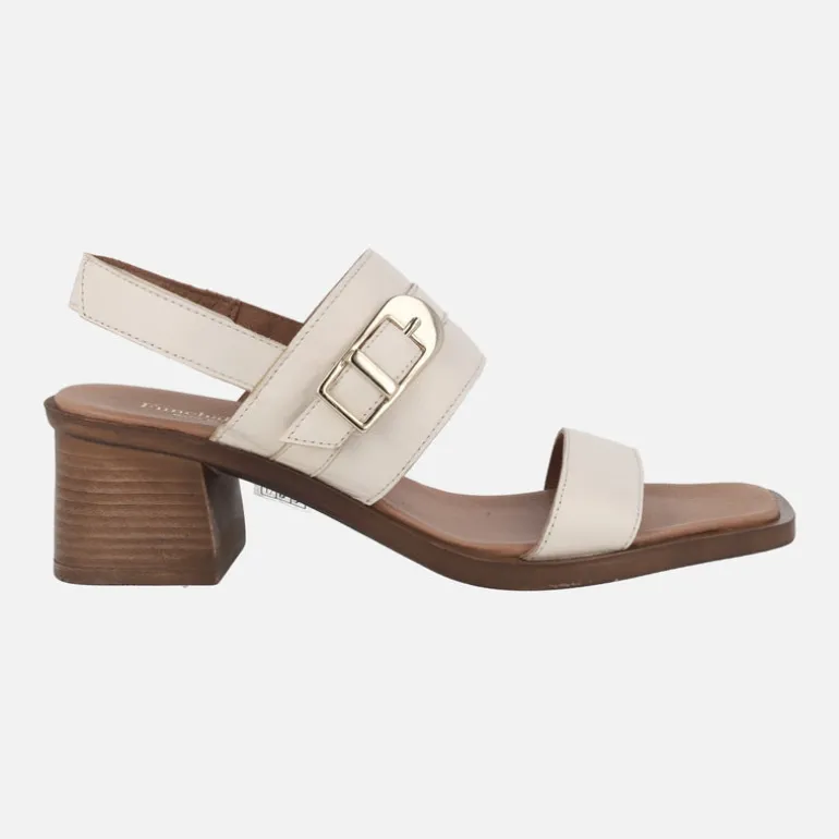 Sandalias de piel con hebilla decorativa y cierre de velcro