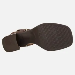 Sandalias de piel con tachas y tacón alto Alpe Chiara