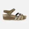 Sandalias de piel con tiras combinadas y cierre de velcro