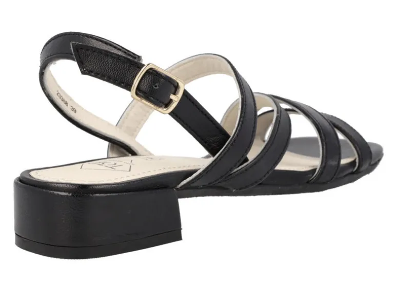 Sandalias de piel con tiras y tacón bajo