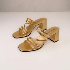 Sandalias de piel con tiras finas y tacón Luna