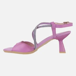 Sandalias de piel con tiras cruzadas de strass