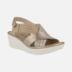 Sandalias de piel con tiras cruzadas y cierre de velcro