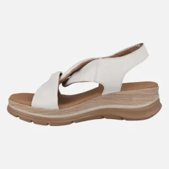 Sandalias de piel con tiras entrelazadas y cierre de velcro