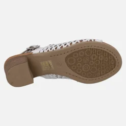 Sandalias de piel con troquelados y tacón medio Elda