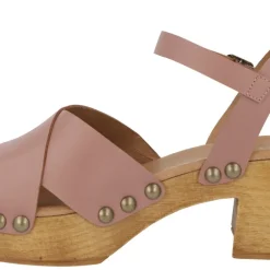 Sandalias de piel Cris con tiras cruzadas y tachas