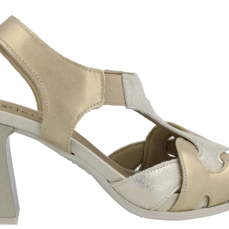 Sandalias de piel en combinado oro con tacón alto