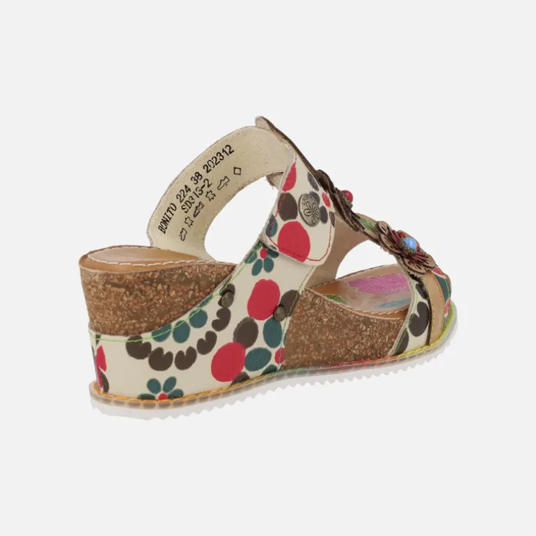 Sandalias de piel estampadas con detalle de flores Bonito 224 Beige