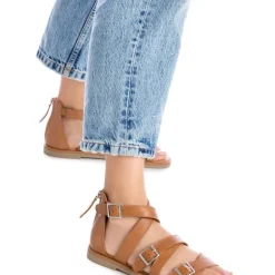 Sandalias de piel estilo romanas con hebillas para mujer