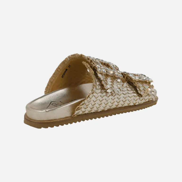 Sandalias de piel trenzada con hebillas joya