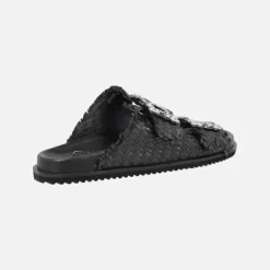 Sandalias de piel trenzada con hebillas joya