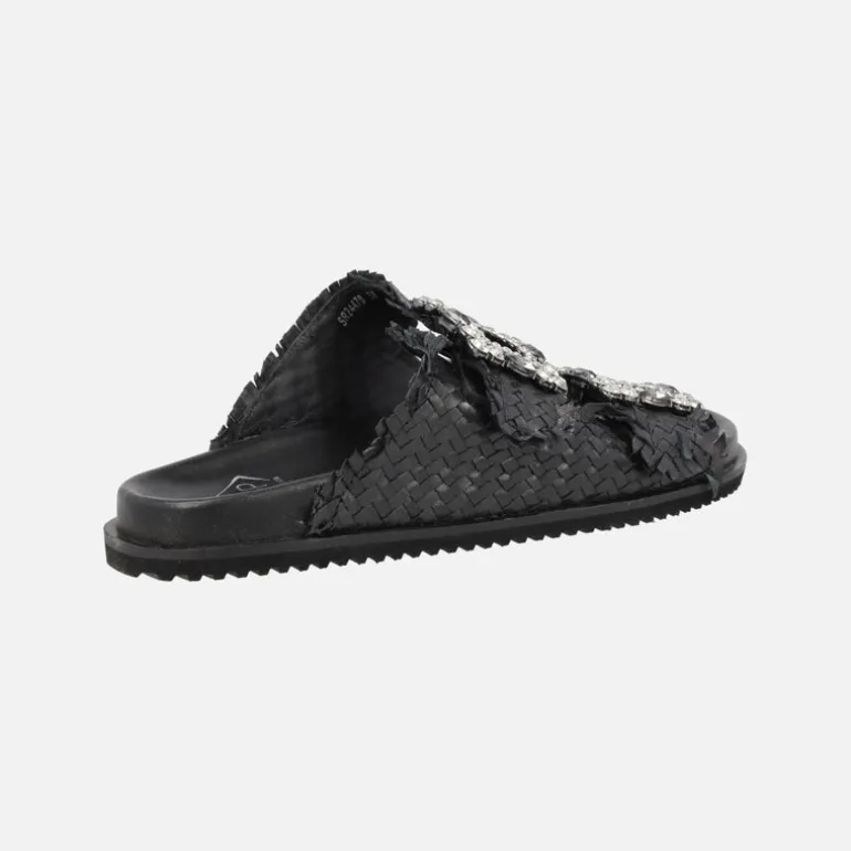 Sandalias de piel trenzada con hebillas joya
