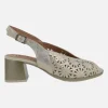Sandalias de piel troqueladas con tacones anchos de 6 cms