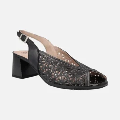 Sandalias de piel troqueladas con tacones anchos de 6 cms