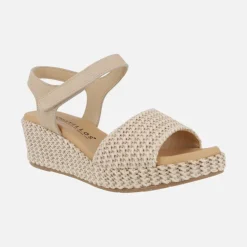 Sandalias de piel y rafia con cierre de velcro
