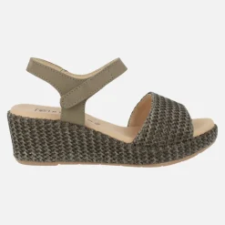 Sandalias de piel y rafia con cierre de velcro
