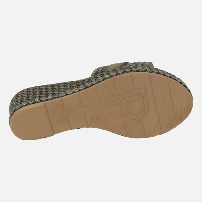 Sandalias de rafia con adorno de cadena