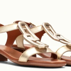 Sandalias de tacón bajo con adorno en la pala