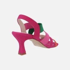 Sandalias de tacón con tiras multimaterial en combinado fucsia