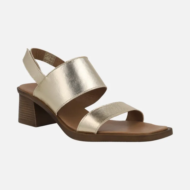 Sandalias de tacón en piel metalizada oro con cierre de velcro