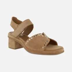 Sandalias de tacón Sena en serraje camel con cierre de velcro