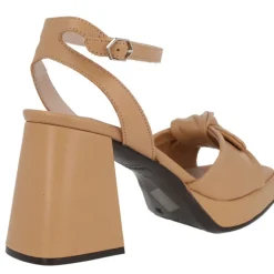 Sandalias de tacón y plataforma con detalle de nudo Help