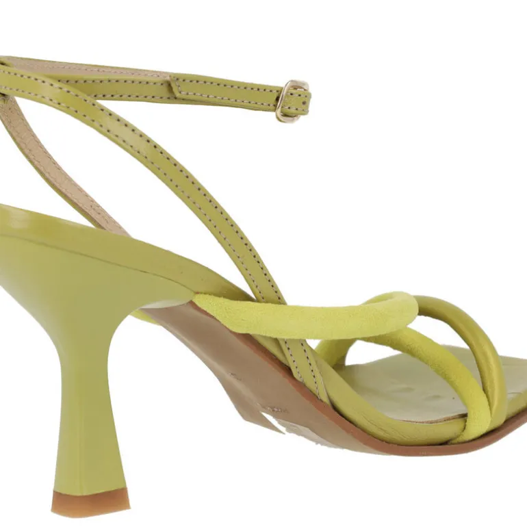 Sandalias de tiras Coko con tacón alto y pulsera al tobillo