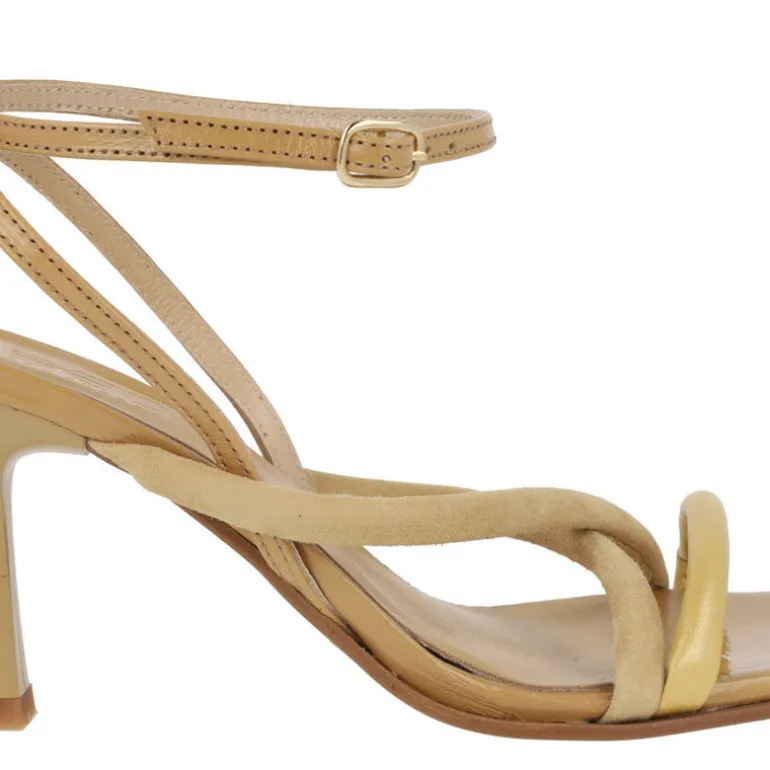 Sandalias de tiras Coko con tacón alto y pulsera al tobillo