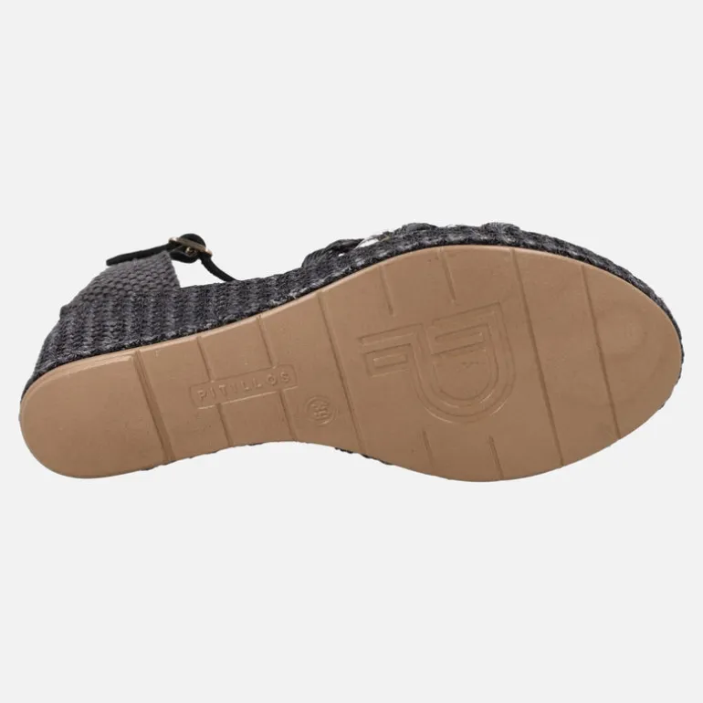 Sandalias de tiras combinadas con pulsera al tobillo y cuña de rafia