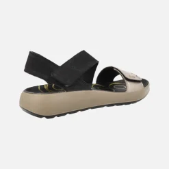 Sandalias de tiras con cierre de velcro en combinado negro y oro