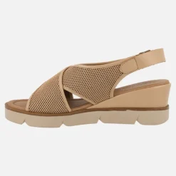 Sandalias de tiras cruzadas en piel y tejido rejilla