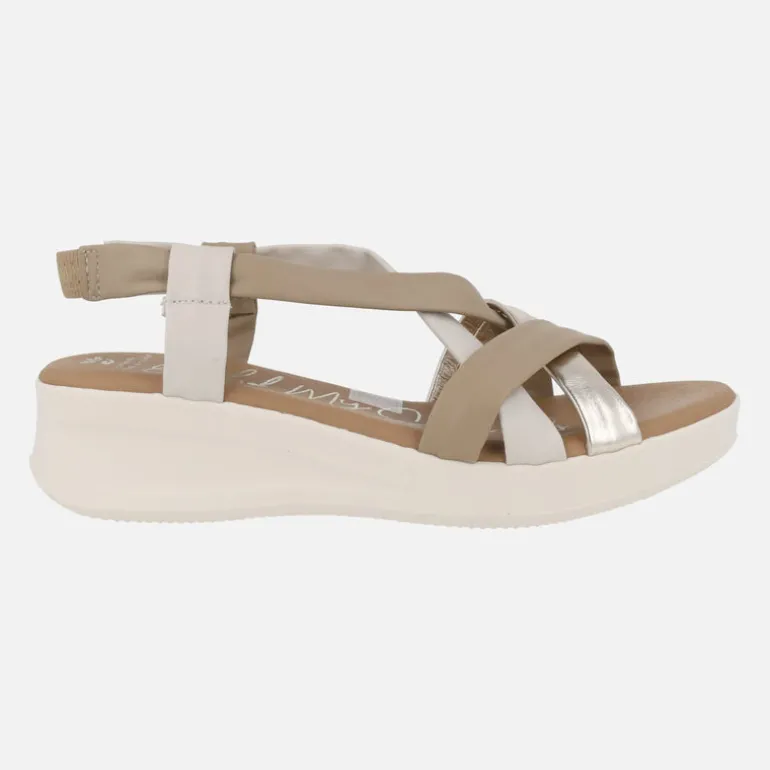 Sandalias de tiras de piel combinadas y cuña baja