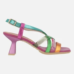 Sandalias de tiras en combinado de piel y vinilo Hispanitas