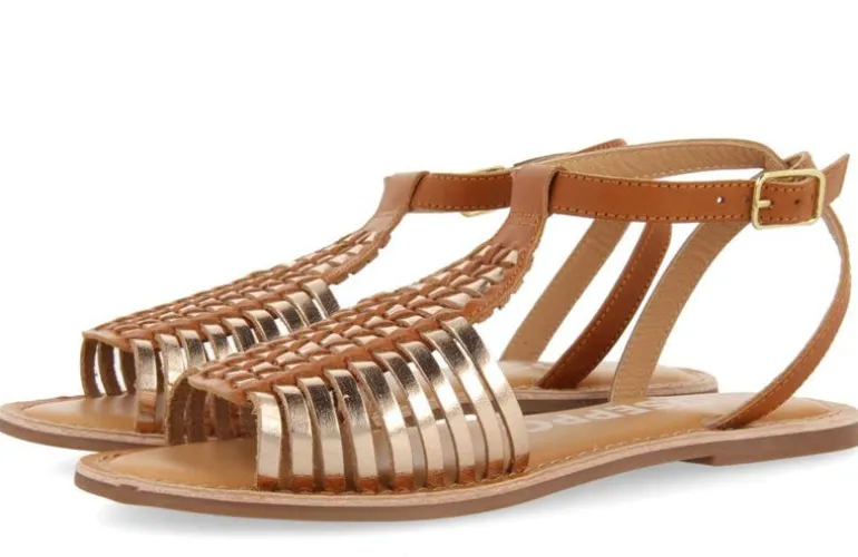 Sandalias de tiras en cuero y oro Claraval
