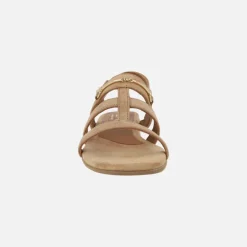Sandalias de tiras en serraje camel Amalfi con adorno metálico