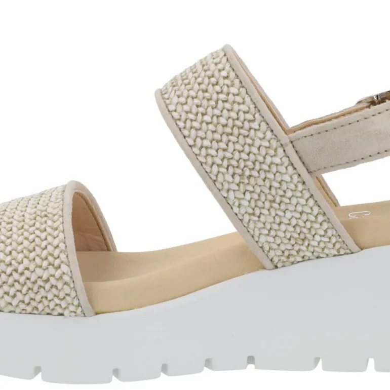 Sandalias de tiras trenzadas de rafia con plataforma