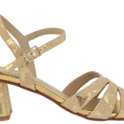 Sandalias en ante camel con estrellas doradas